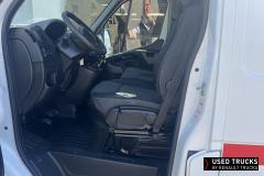 Renault Master
                                          136