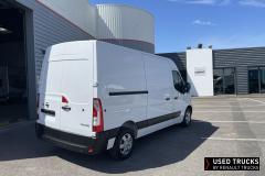 Nissan Interstar
                                          130
