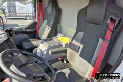 Renault Trucks D
                                          240