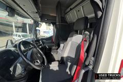 Renault Trucks T High
                                          520