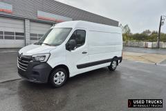 Renault Trucks Master
                                          135