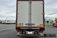 Renault Trucks D Wide
                                          320