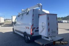 Renault Trucks Master
                                          145