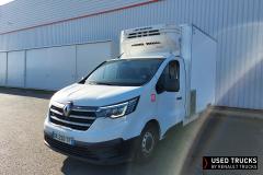 Renault Trucks Trafic
                                          