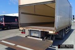 Renault Trucks D
                                          210