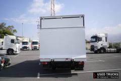 Renault Trucks Midlum
                                          220