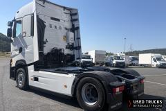 Renault Trucks T High
                                          