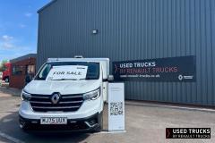 Renault Trucks Trafic
                                          120