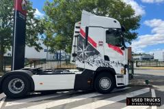 Renault Trucks T High
                                          