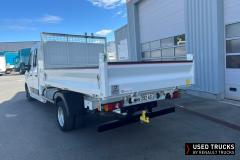 Renault Trucks Master
                                          