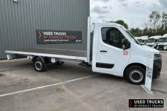 Renault Trucks Master
                                          145