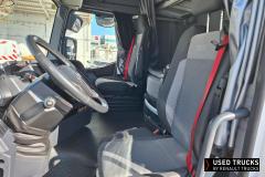 Renault Trucks T
                                          520