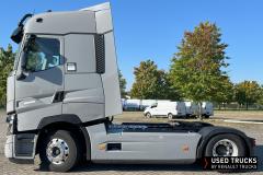 Renault Trucks T High
                                          520
