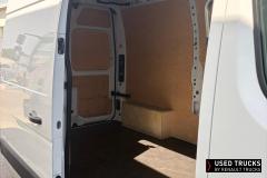 Renault Trucks Master
                                          