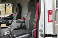 Renault Trucks D Wide
                                          320