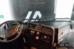 Renault Trucks T
                                          480