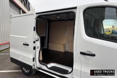 Renault Trucks Trafic
                                          130